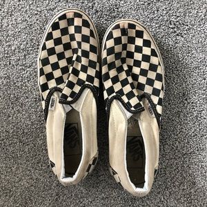 black and white checkered vans